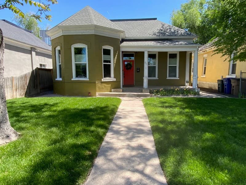 Salt Lake City House: 851 S Jefferson St