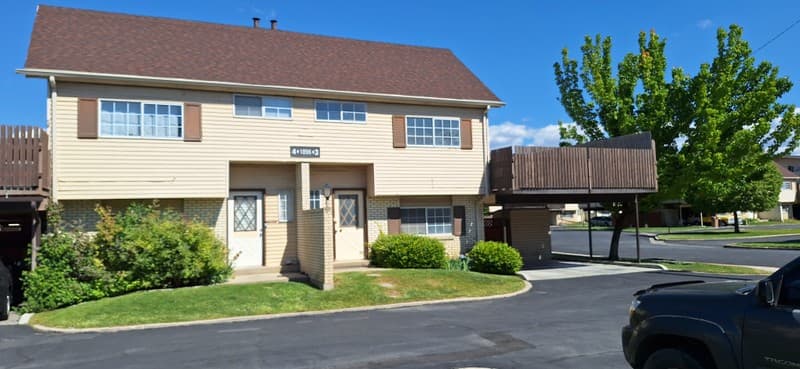 West Valley City Single Room: 1896 W Homestead Farms Ln