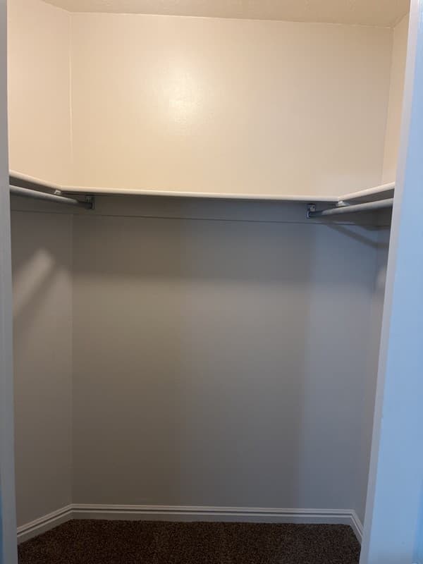 Wellsville Apartment: 60 E 200 N