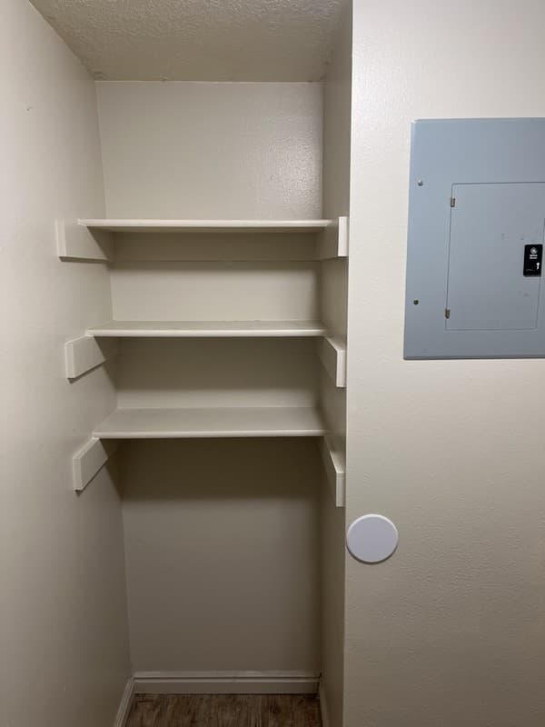 Wellsville Apartment: 60 E 200 N