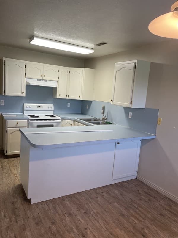 Wellsville Apartment: 60 E 200 N