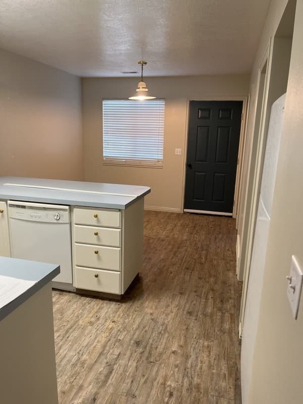 Wellsville Apartment: 60 E 200 N