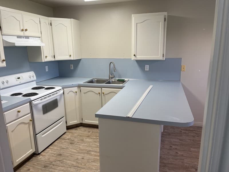 Wellsville Apartment: 60 E 200 N