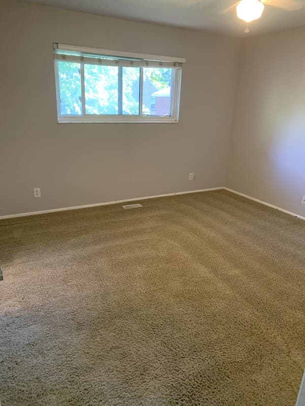 Logan Apartment: 322 E 900 N