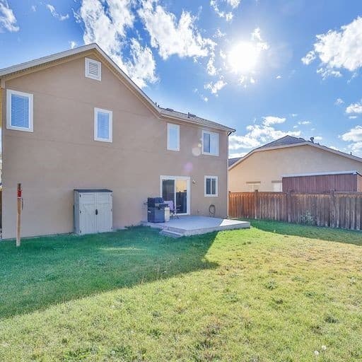 Draper House: 1803 E Walnut Grove Dr
