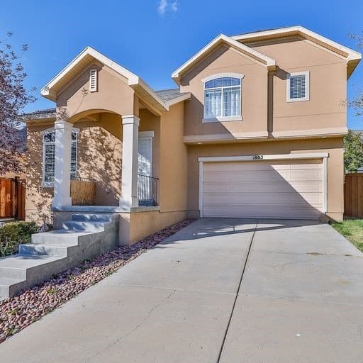 Draper House: 1803 E Walnut Grove Dr