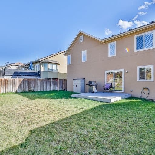 Draper House: 1803 E Walnut Grove Dr