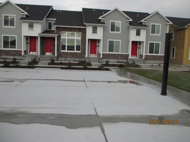 Bluffdale Townhome: 14882 S White Rock Ln
