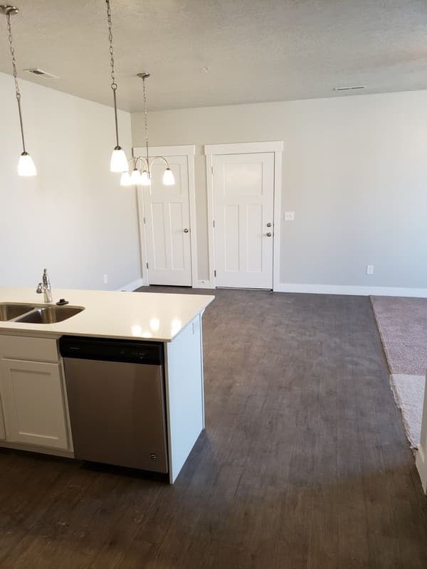 Lehi Condo: 3843 W 1530 N