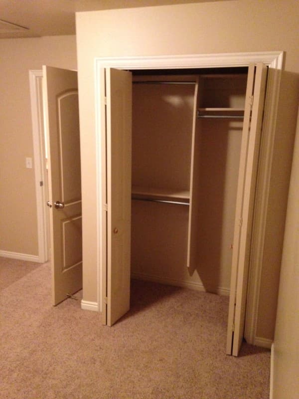 Clearfield Townhome: 3221 W 450 N