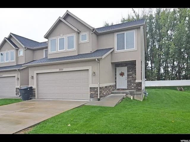 Clearfield Townhome: 3221 W 450 N