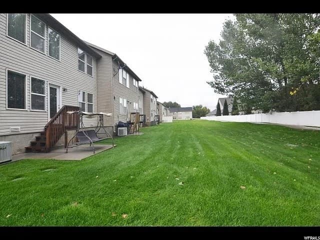 Clearfield Townhome: 3221 W 450 N