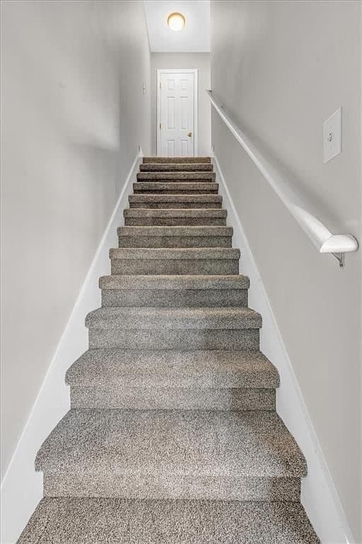 Adairsville Townhome: 4 Princeton Place Dr