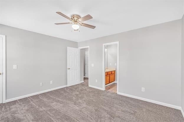 Adairsville Townhome: 4 Princeton Place Dr
