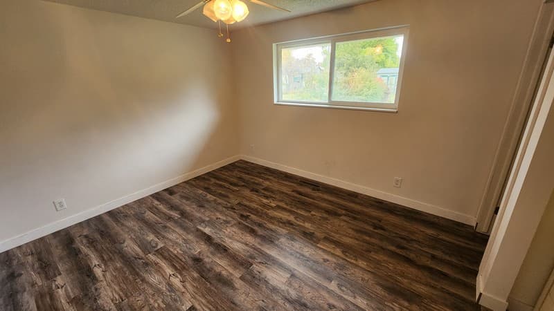 Layton House: 1349 E 275 N