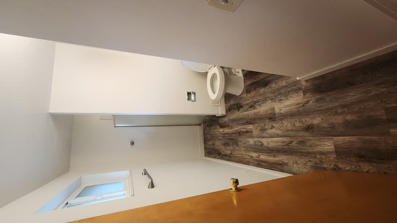 Layton House: 1349 E 275 N