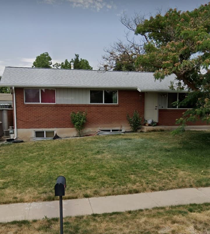 Layton House: 1349 E 275 N