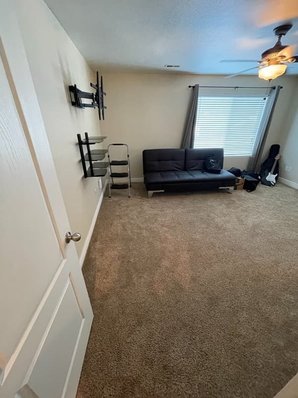 Spanish Fork Single Room: Spanish Fields Drive