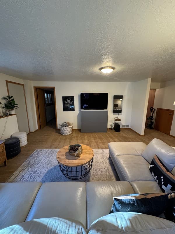 Park City House: 8973 Saddleback Rd