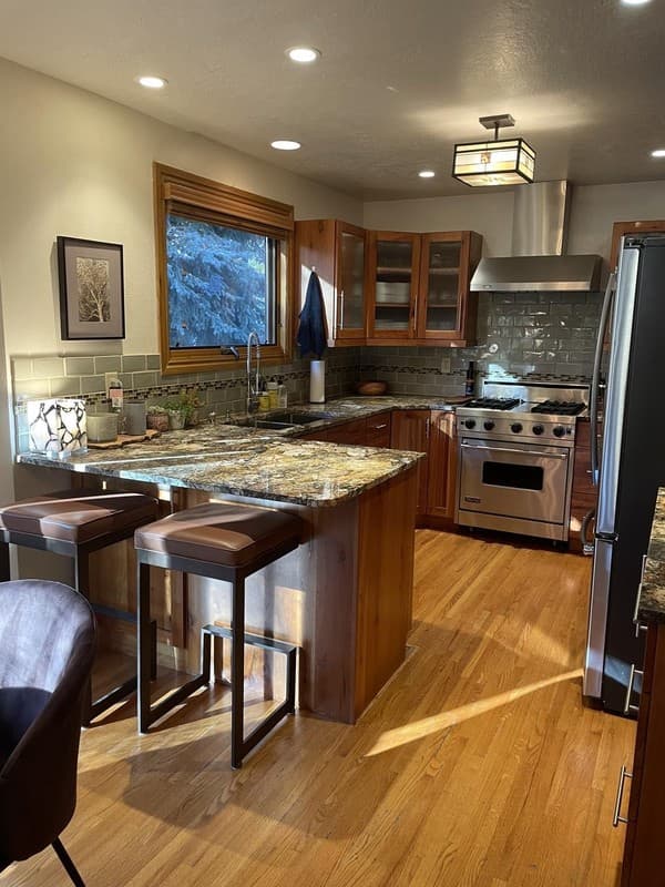 Park City House: 8973 Saddleback Rd