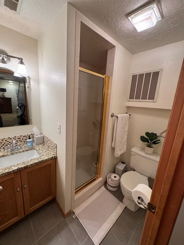 Park City House: 8973 Saddleback Rd