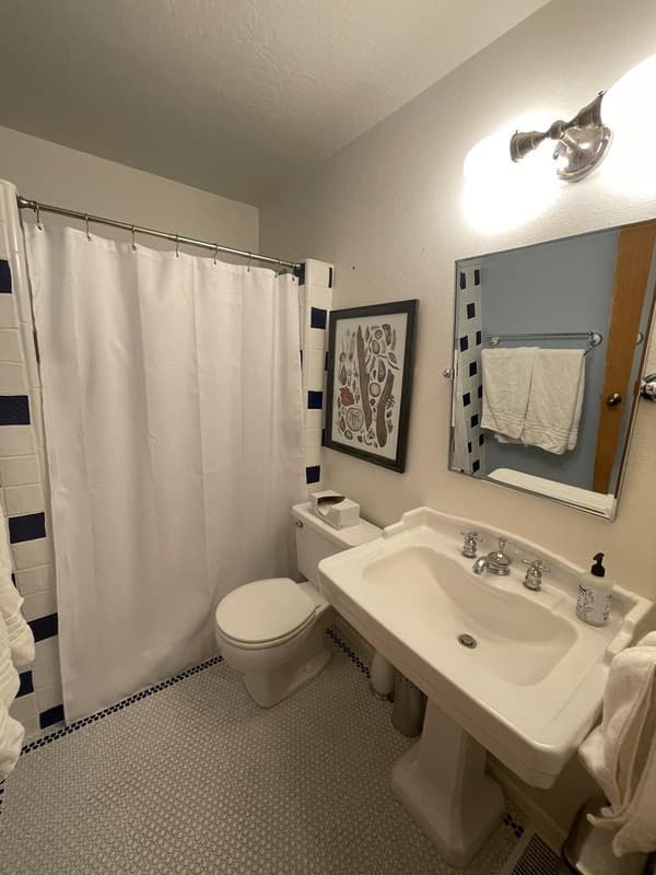 Park City House: 8973 Saddleback Rd