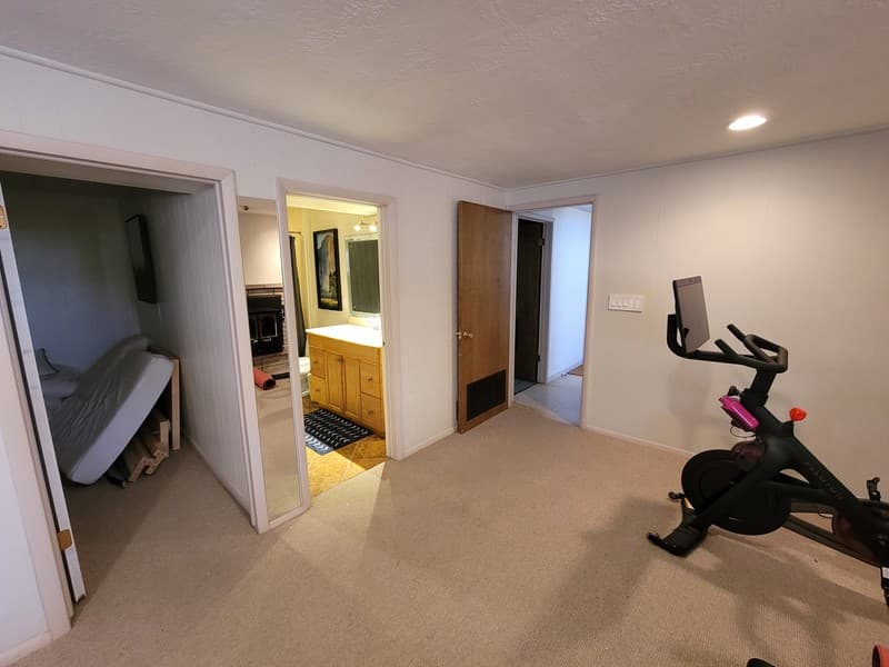 Salt Lake City House: 3365 S Monte Verde Dr