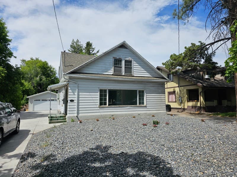 Logan House: 163 E 300 N