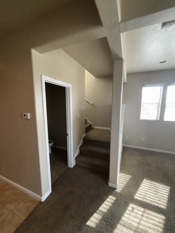 Woods Cross Townhome: 1296 S Mountain Crest Dr