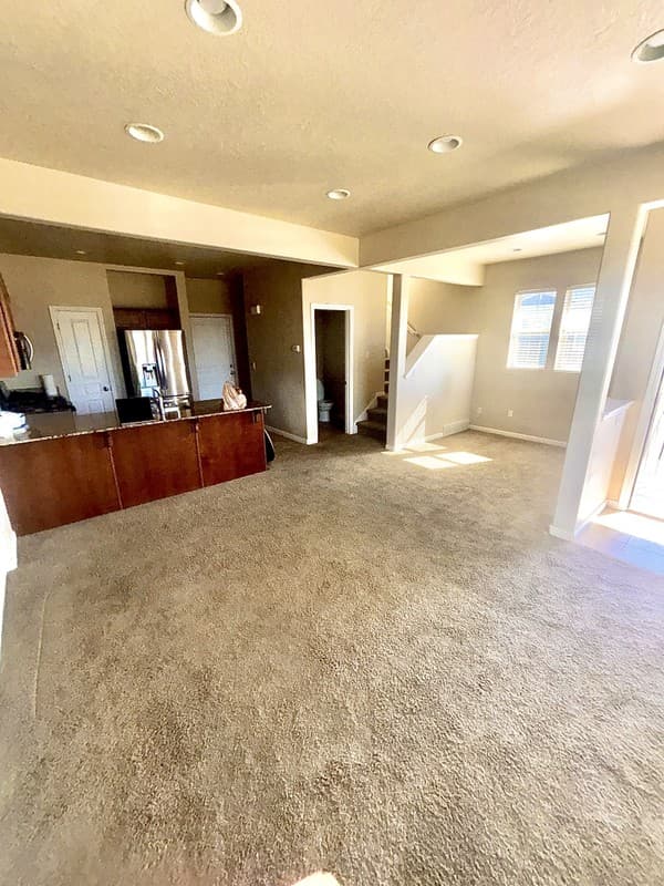 Woods Cross Townhome: 1296 S Mountain Crest Dr