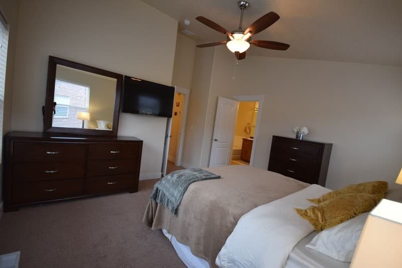 Salt Lake City Townhome: 170 W Barry Links Way