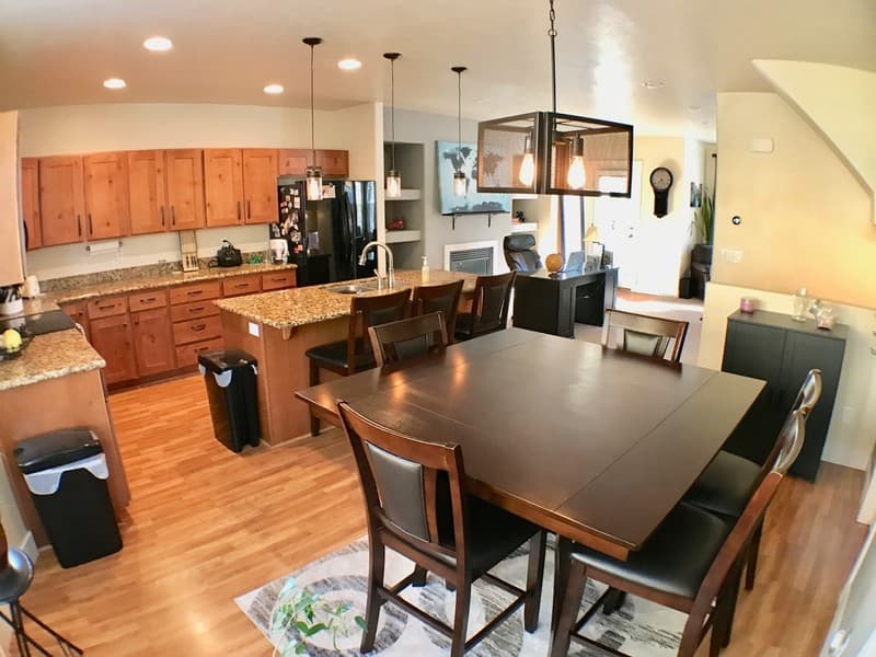 Salt Lake City Townhome: 170 W Barry Links Way