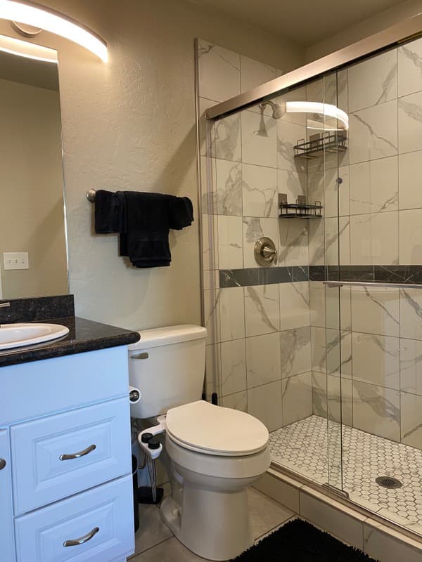 Ogden House: 1660 Gibson Ave