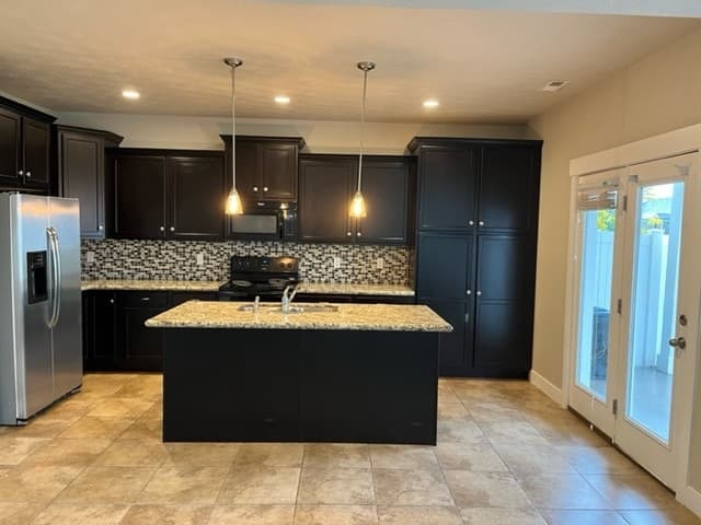 Riverton Townhome: 12712 S City Heights Dr