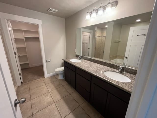 Riverton Townhome: 12712 S City Heights Dr