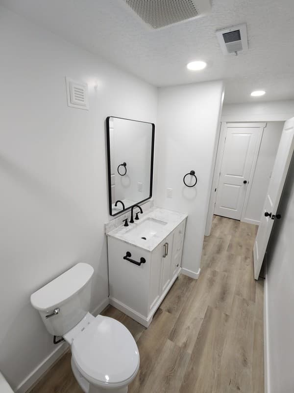 Mapleton Multiplex: 3879 S Woodland Ave