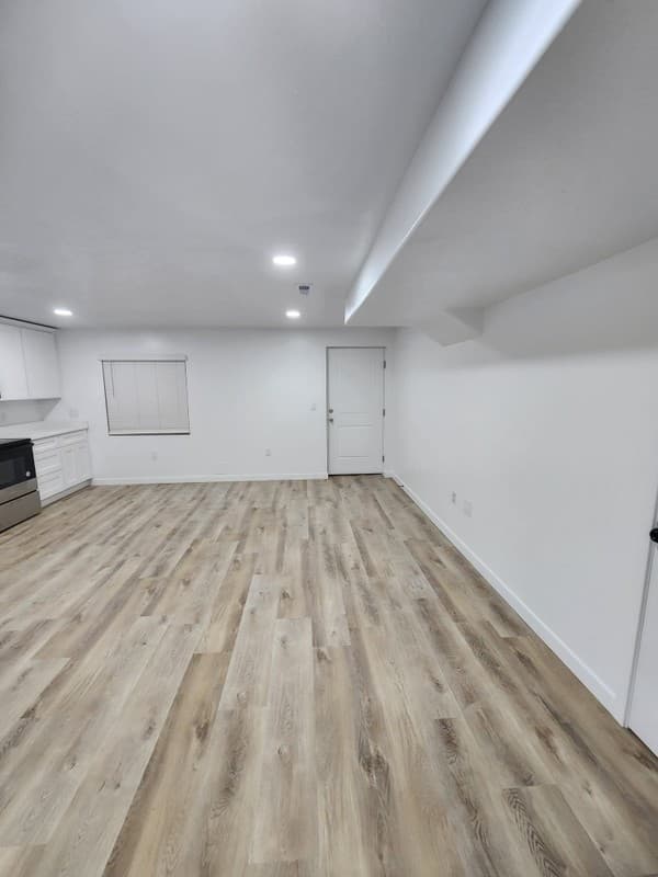 Mapleton Multiplex: 3879 S Woodland Ave