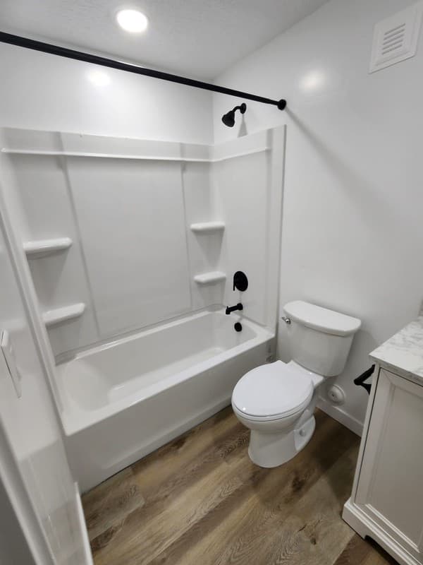 Mapleton Multiplex: 3879 S Woodland Ave
