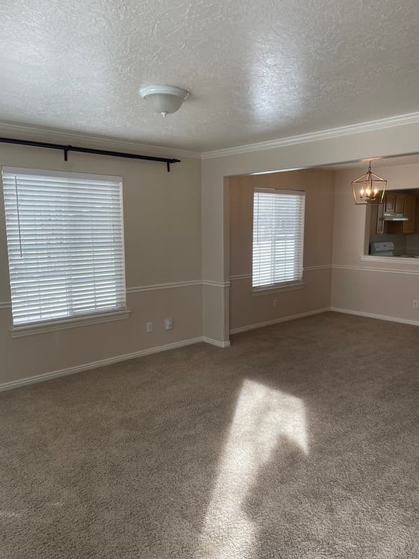 Provo Townhome: 888 Independence Ave