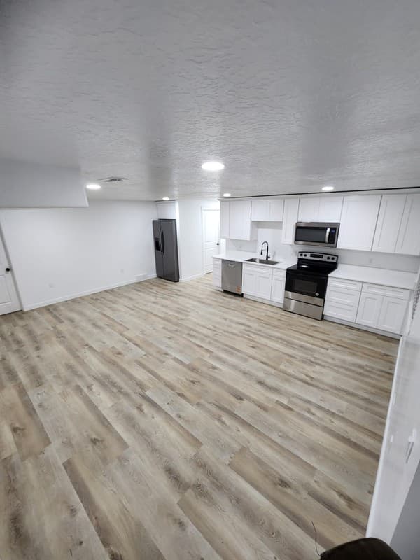 Mapleton Multiplex: 3879 S Woodland Ave