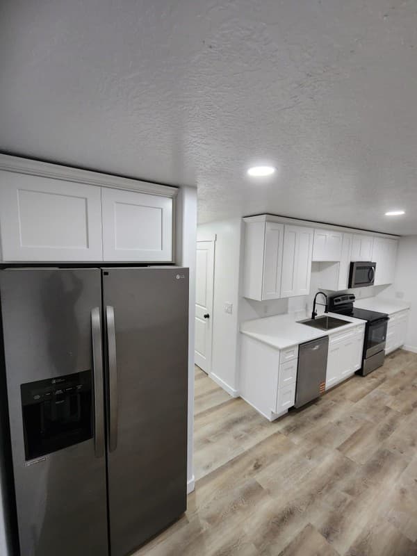 Mapleton Multiplex: 3879 S Woodland Ave