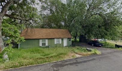 Springville House: 527 Swenson Ave
