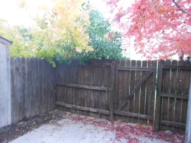 Midway Townhome: 790 Zurich Ln