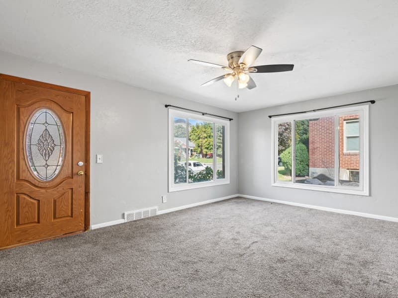 Ogden House: 1547 Cahoon St