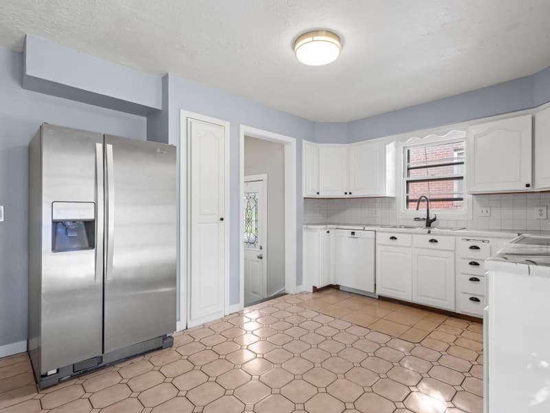Ogden House: 1547 Cahoon St