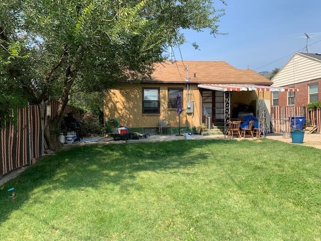 Ogden House: 1547 Cahoon St