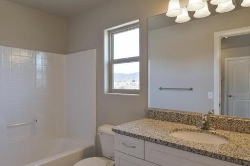Santa Clara Multiplex: 2485 Bella Vista Dr