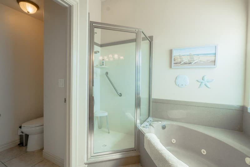 Saint George House: 1630 E 2450 S