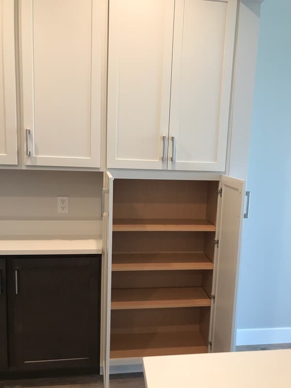 Riverton Townhome: 14822 S Queens Garden Ln
