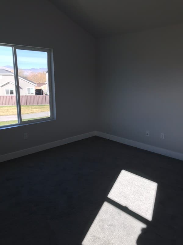 Riverton Townhome: 14822 S Queens Garden Ln